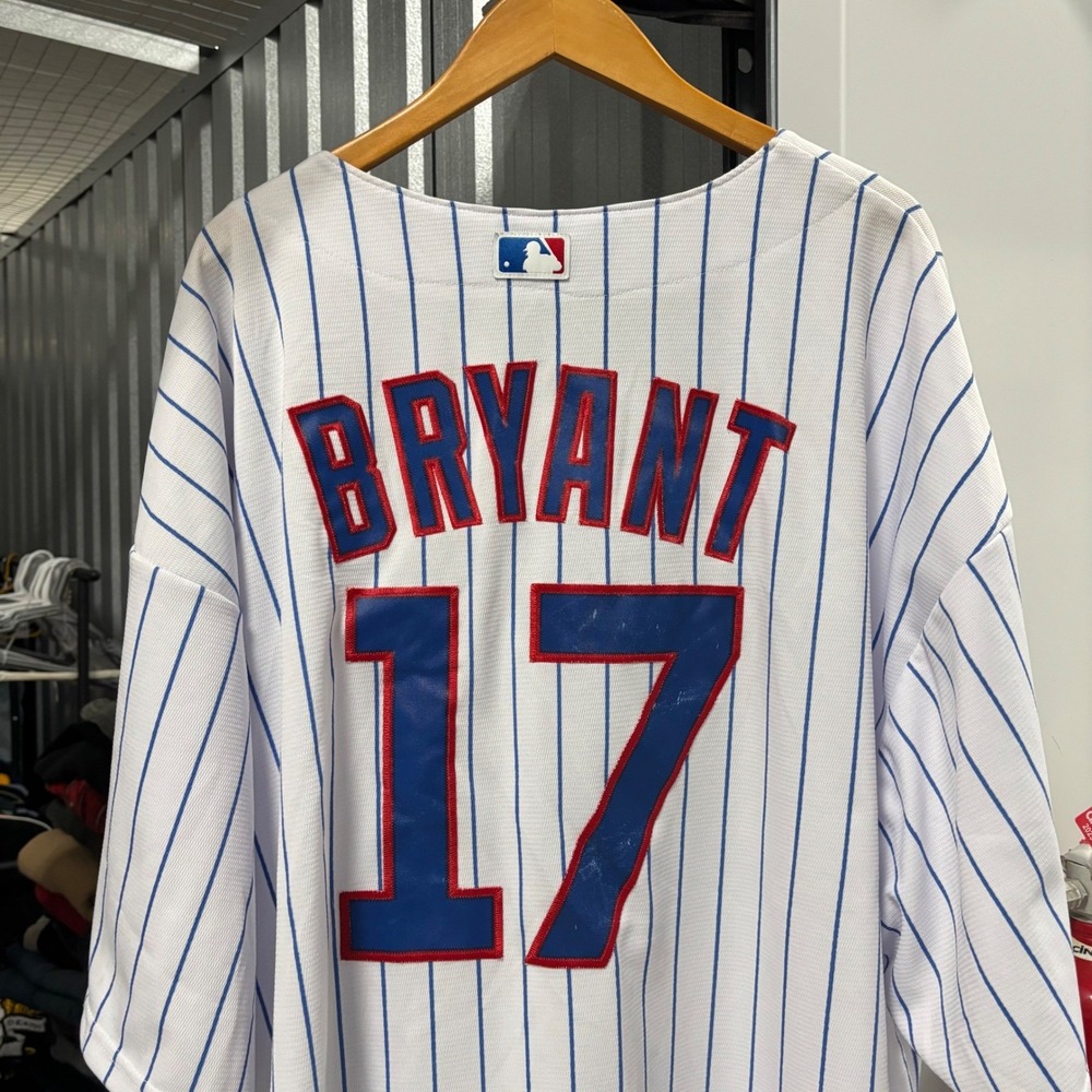 Majestic Chicago Cubs Kris Bryant Cool Base Baseball Jersey Mens Size 5XL - Picture 2 of 6